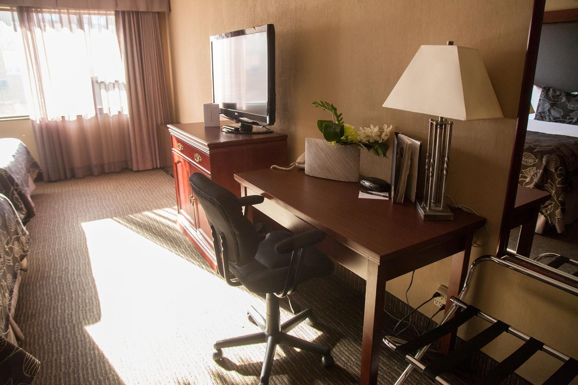 Medicine Hat Lodge, Trademark Collection By Wyndham Екстер'єр фото