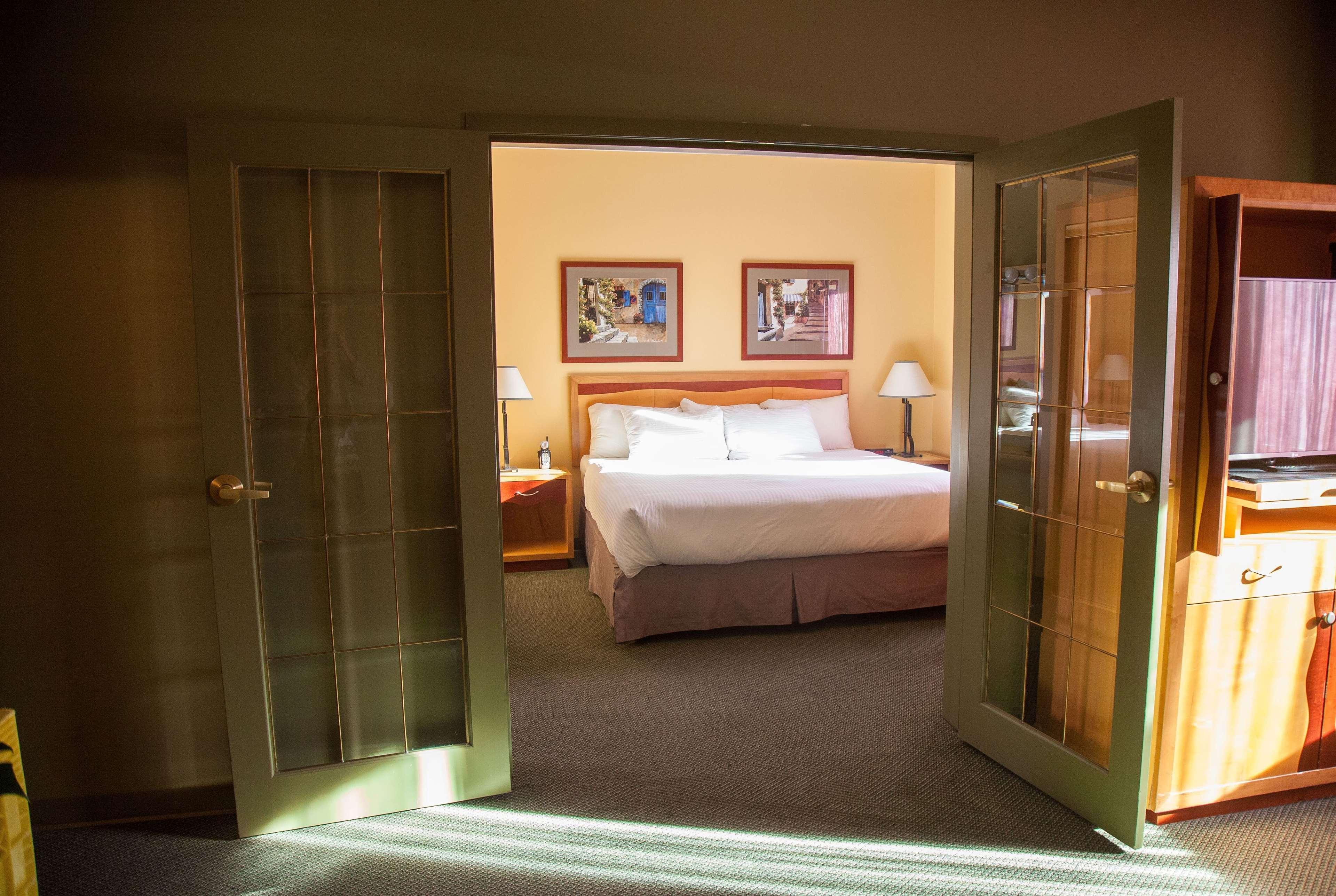 Medicine Hat Lodge, Trademark Collection By Wyndham Екстер'єр фото
